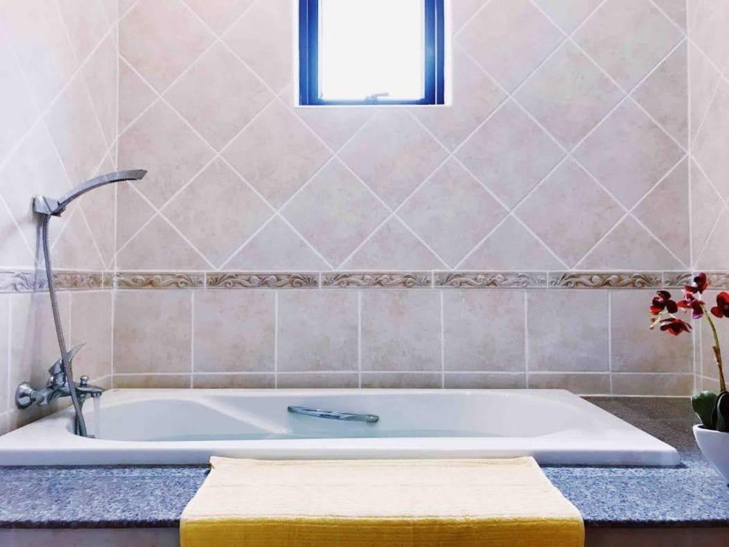 Majestic Residence Pool Villas X Gsg Патая Екстериор снимка