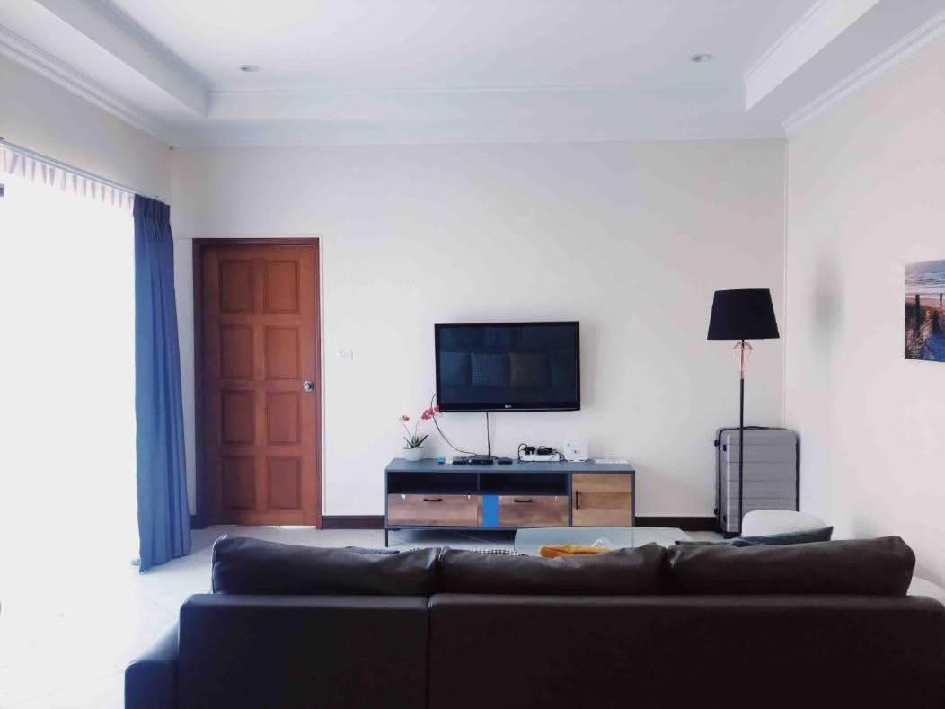 Majestic Residence Pool Villas X Gsg Патая Екстериор снимка
